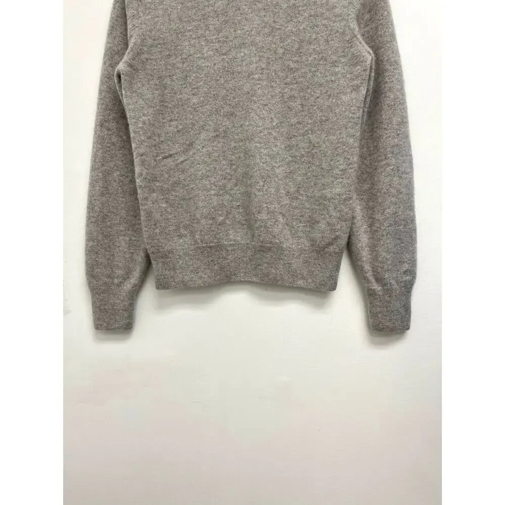Naadam Men’s 100% Cashmere V-Neck Classic Basic Luxury Soft Sweater - Small